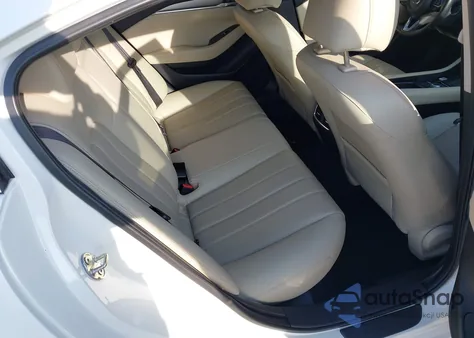 2021 Mazda Mazda6 Touring z USA, uszkodzony, nr VIN JM1GL1VM5M1614436